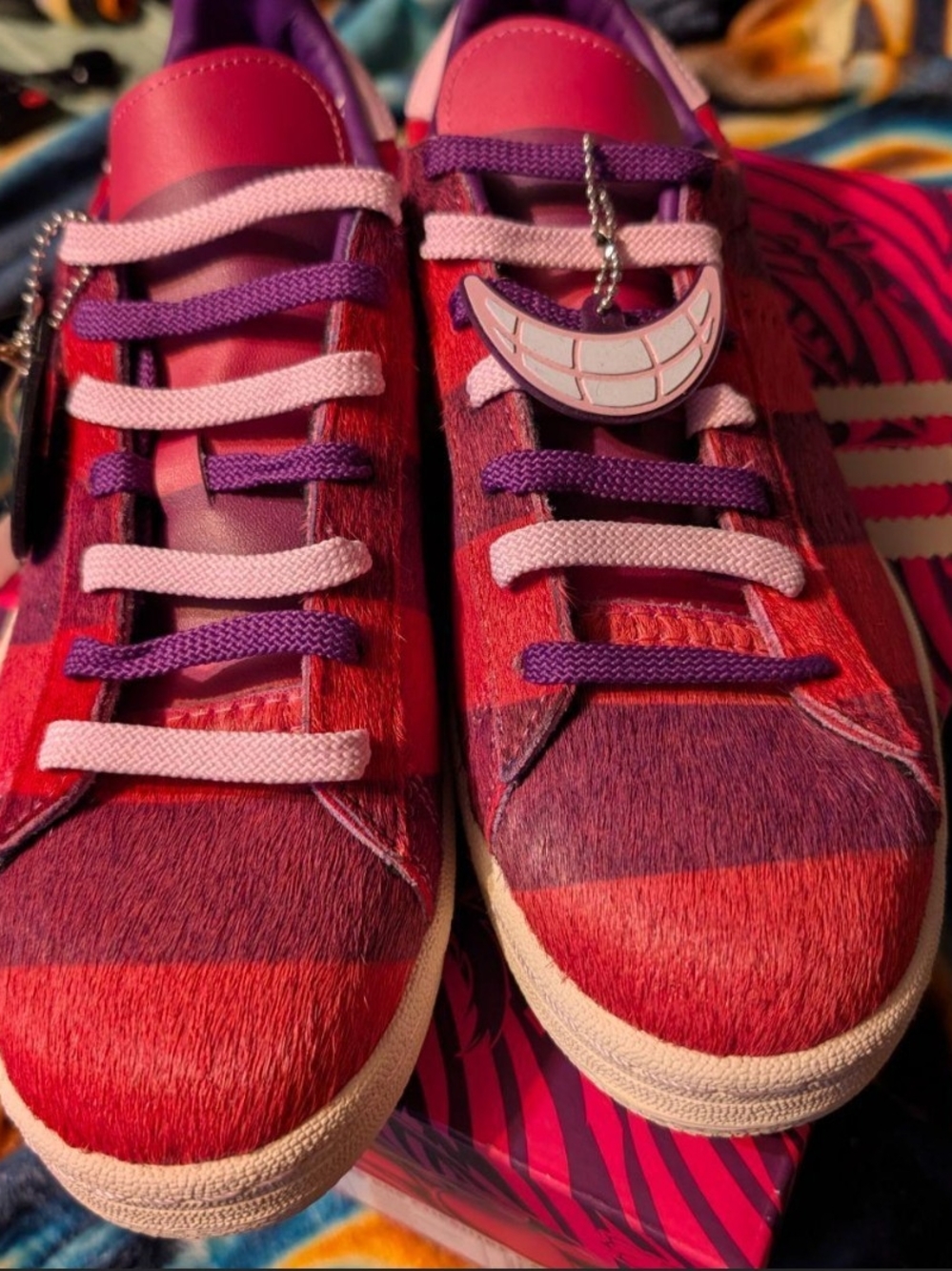 Adidas Campus's/Disney Cheshire Cat Pink Purple Lace-Up Sneakers w/ extras